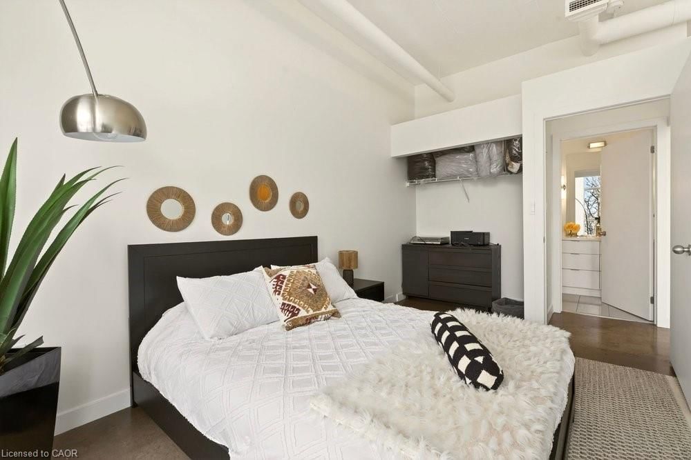 Condo/Apt Unit for sale at 401-66 Bay Street, Hamilton, ON, L8P 4Z6 - Durand North - MLS: 40805160