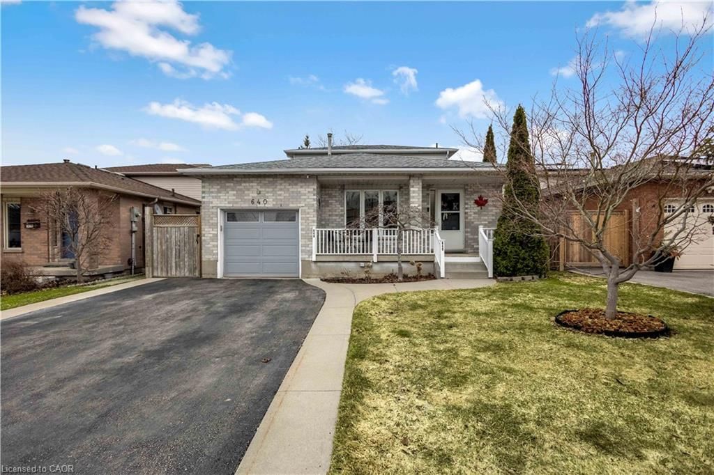Single Family Residence for sale at 640 Acadia Drive, Hamilton, ON, L8W 3V1 - Rushdale/Butler - MLS: 40805365