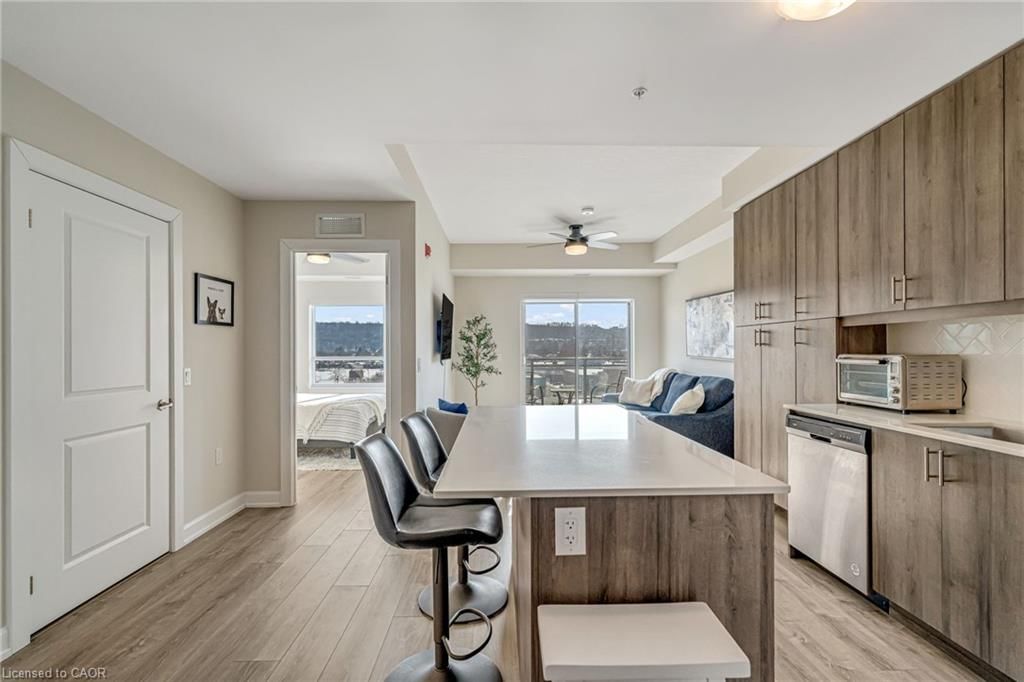 Condo/Apt Unit for sale at 714-121 Highway 8, Stoney Creek, ON, L8G 0A3 - Battlefield - MLS: 40805423