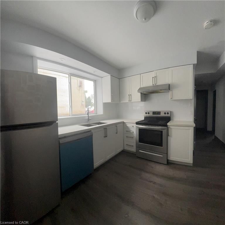 Condo/Apt Unit for lease at 2-245 Mohawk Road, Hamilton, ON, L9A 2H5 - Hill Park - MLS: 40805592