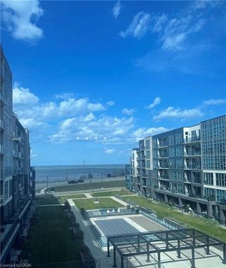 430 - 16 Concord Place