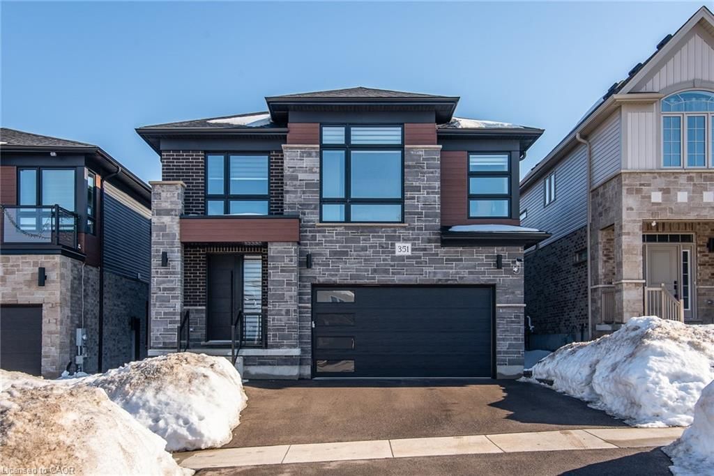 Single Family Residence for sale at 351 Chokecherry Crescent, Waterloo, ON, N2V 0H1 - Columbia Forest/Clair Hills - MLS: 40805795