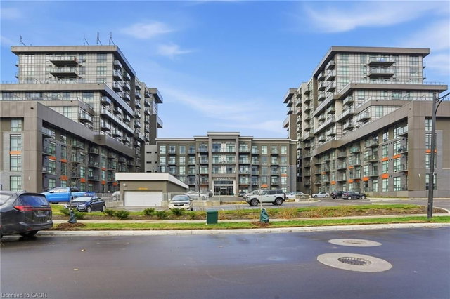 511 - 460 Dundas Street E