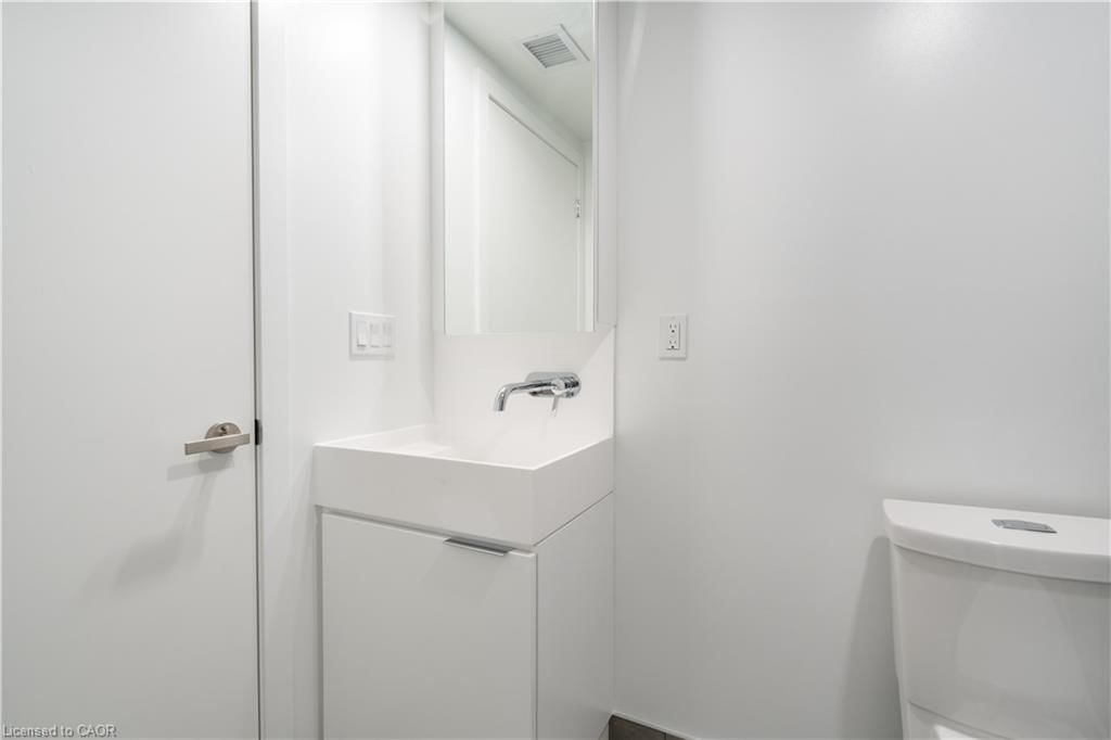 Condo/Apt Unit for sale at 309-370 Martha Street, Burlington, ON, L7R 0G9 - Central - MLS: 40806099