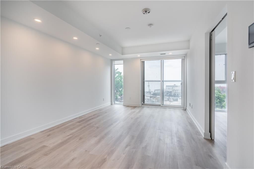 Condo/Apt Unit for sale at 309-370 Martha Street, Burlington, ON, L7R 0G9 - Central - MLS: 40806099