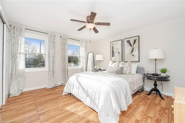 17 White Owl Crescent