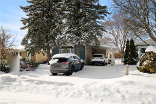 62 Greendale Crescent