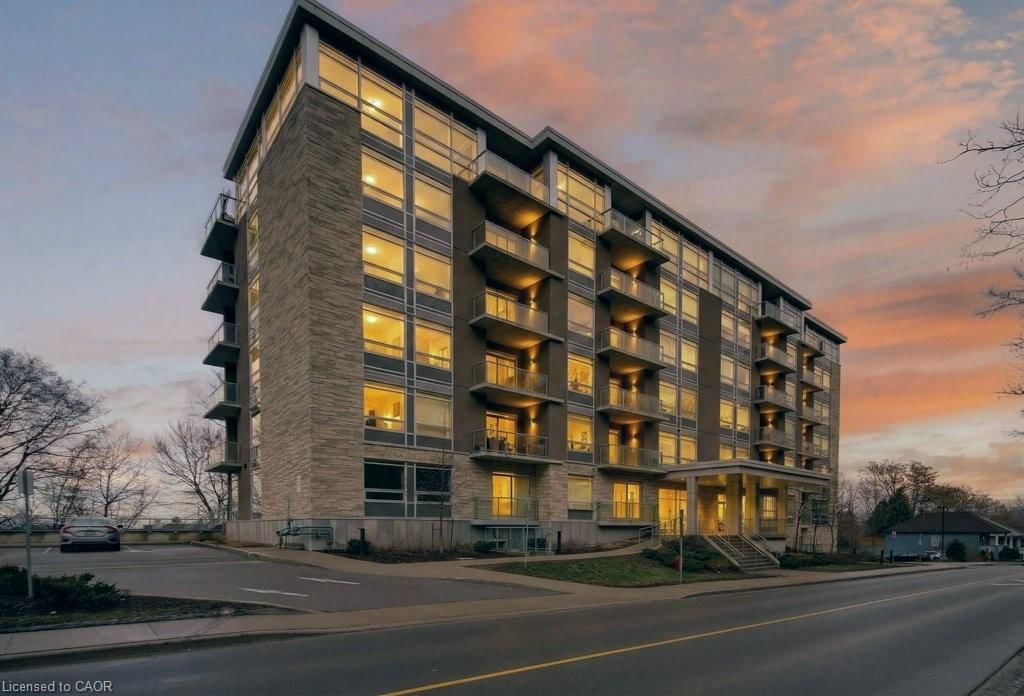 Condo/Apt Unit for lease at 209-479 Charlton Avenue, Hamilton, ON, L8N 0B4 - Stinson - MLS: 40806686