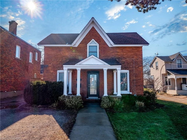 Main floor - 193 Vine Street