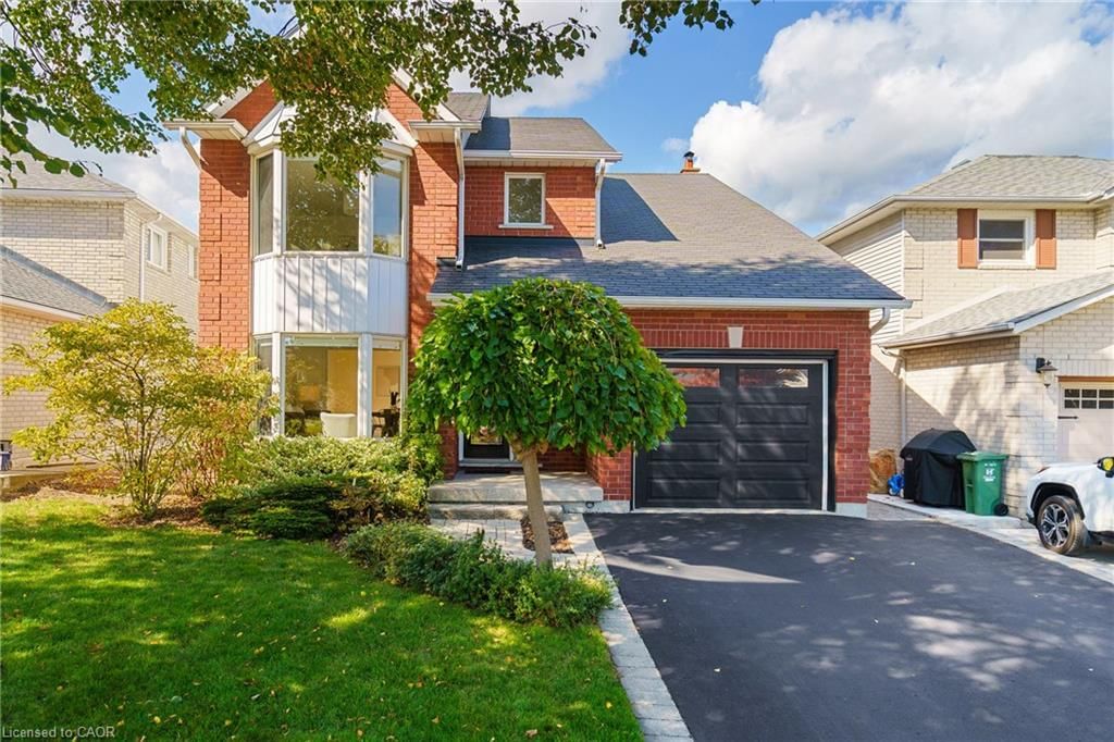 Single Family Residence for sale at 43 Glenayr Street, Hamilton, ON, L9C 7J2 - Gilkson - MLS: 40806787