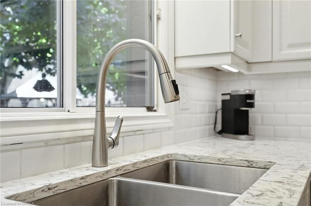 Single Family Residence for sale at 91 Abbey Close, Ancaster, ON, L9G 4K9 - Parkview Heights - MLS: 40806827