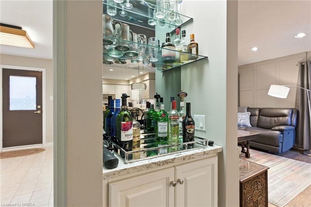 Single Family Residence for sale at 91 Abbey Close, Ancaster, ON, L9G 4K9 - Parkview Heights - MLS: 40806827