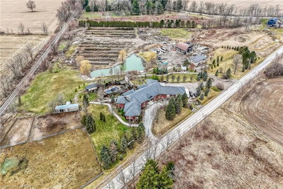 393 Old Onondaga Road E