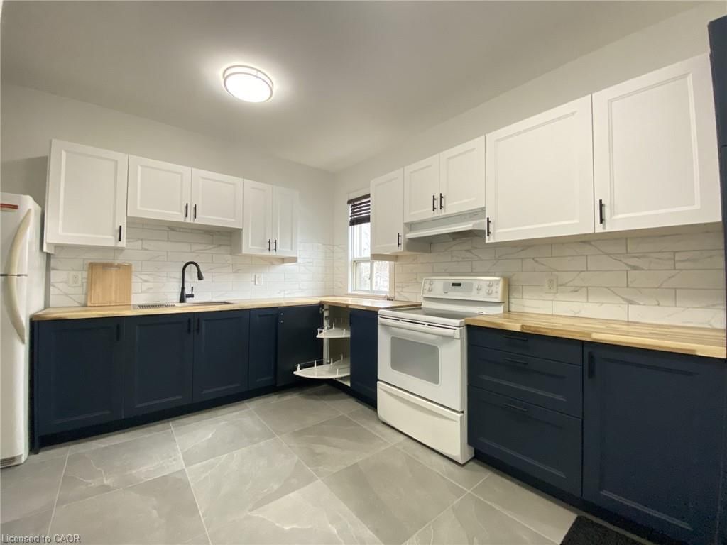 Condo/Apt Unit for lease at 1-114 Tisdale Street, Hamilton, ON, L8L 5M6 - Landsdale - MLS: 40806977