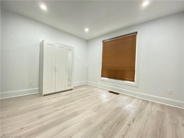 1 - 114 Tisdale Street N