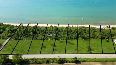 7035 Blue Coast Heights