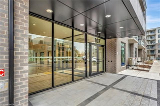 516 - 107 Roger Street