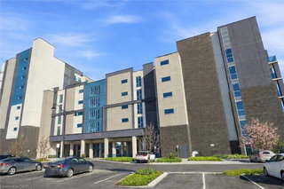 516 - 16 Concord Place