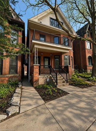 5 - 259 John Street S