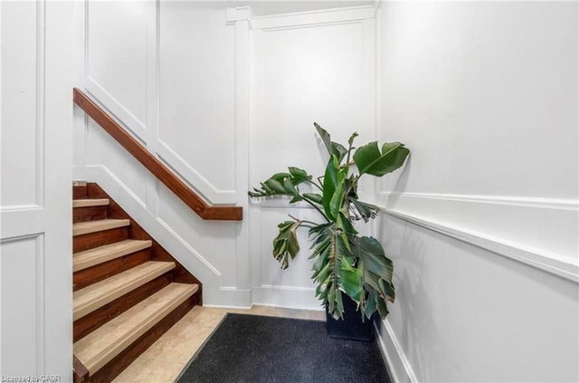 Upper - 215 Locke Street