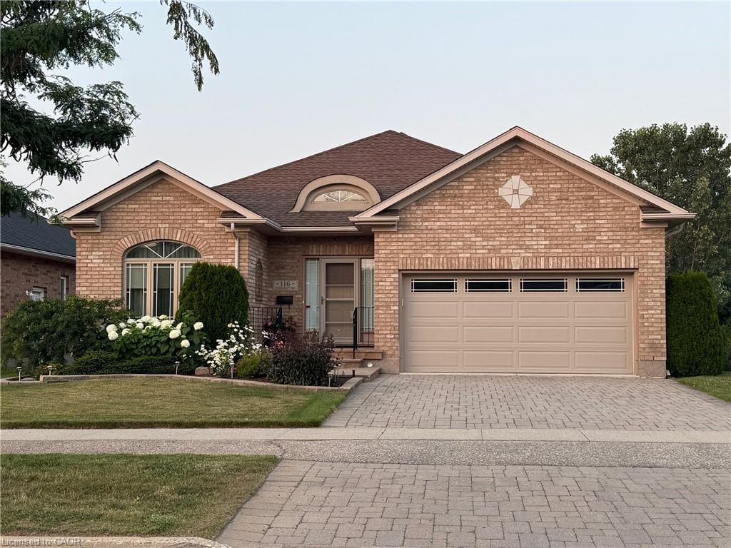 Single Family Residence sold at 116 Stonecroft Way, New Hamburg, ON, N3A 4L6 - New Hamburg - MLS: 40807783