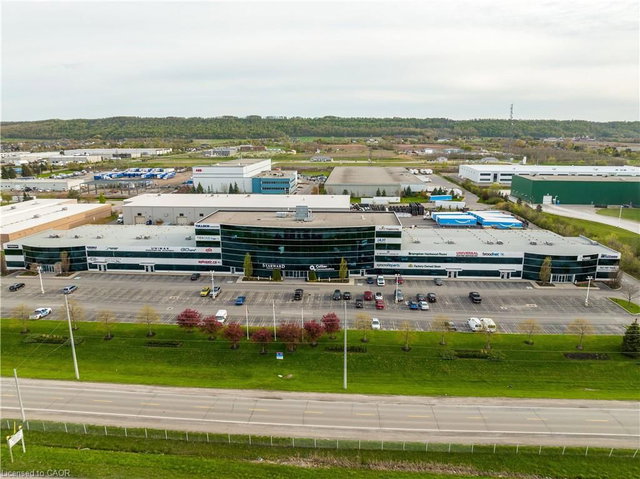 116-216 - 1100 South Service Road