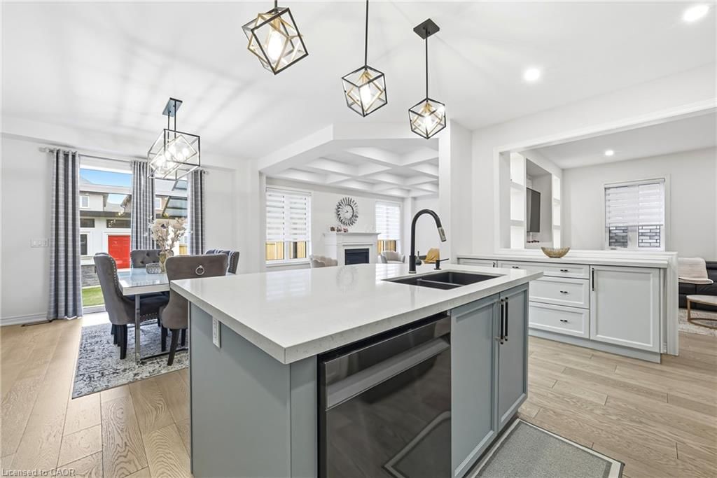 Single Family Residence for sale at 90 Robertson Road, Ancaster, ON, L9K 0H8 - Meadowlands - MLS: 40807999