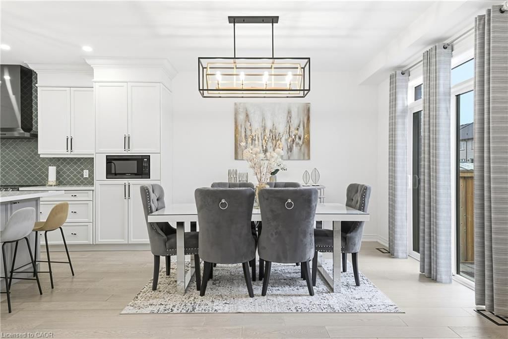 Single Family Residence for sale at 90 Robertson Road, Ancaster, ON, L9K 0H8 - Meadowlands - MLS: 40807999