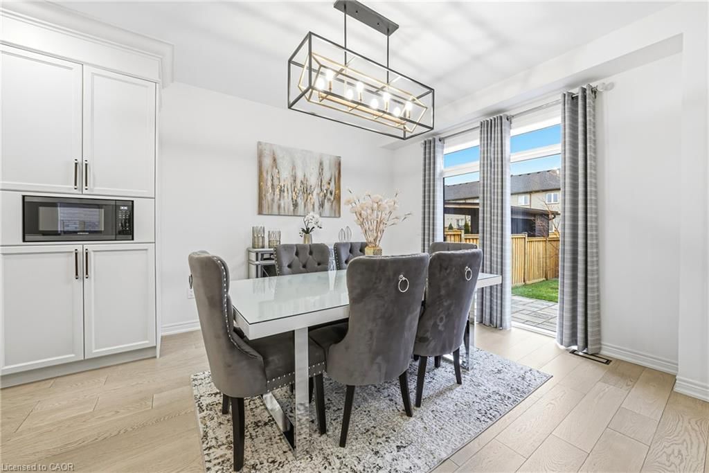 Single Family Residence for sale at 90 Robertson Road, Ancaster, ON, L9K 0H8 - Meadowlands - MLS: 40807999