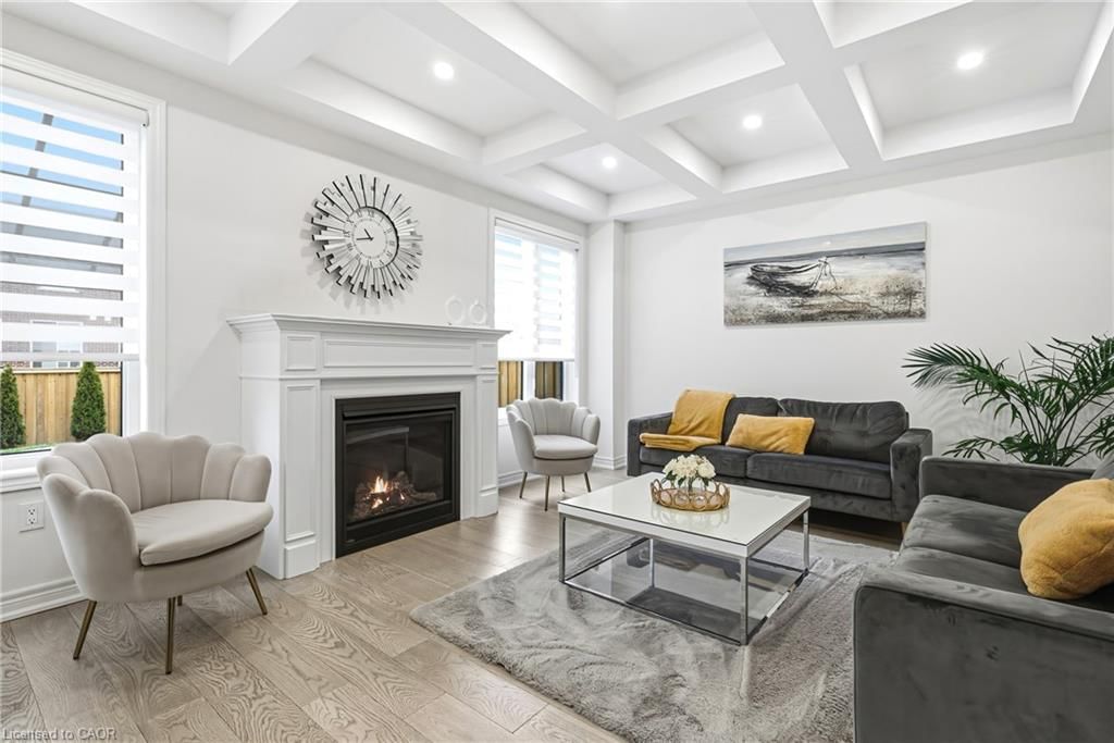 Single Family Residence for sale at 90 Robertson Road, Ancaster, ON, L9K 0H8 - Meadowlands - MLS: 40807999