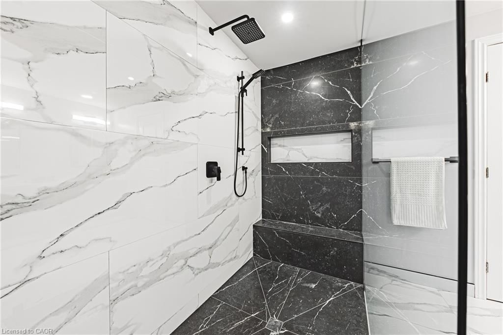 Single Family Residence for sale at 90 Robertson Road, Ancaster, ON, L9K 0H8 - Meadowlands - MLS: 40807999