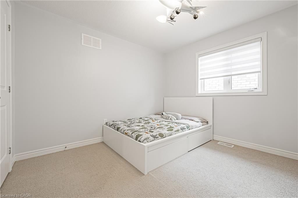 Single Family Residence for sale at 90 Robertson Road, Ancaster, ON, L9K 0H8 - Meadowlands - MLS: 40807999