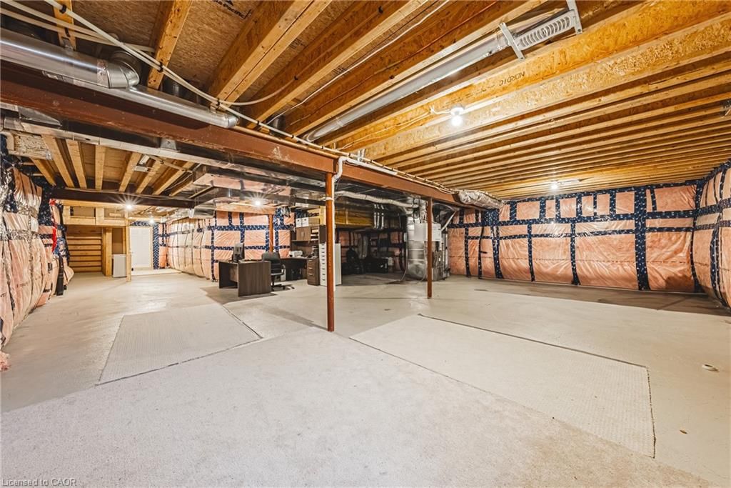 Single Family Residence for sale at 90 Robertson Road, Ancaster, ON, L9K 0H8 - Meadowlands - MLS: 40807999