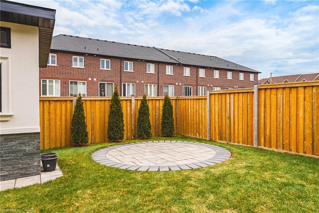 Single Family Residence for sale at 90 Robertson Road, Ancaster, ON, L9K 0H8 - Meadowlands - MLS: 40807999