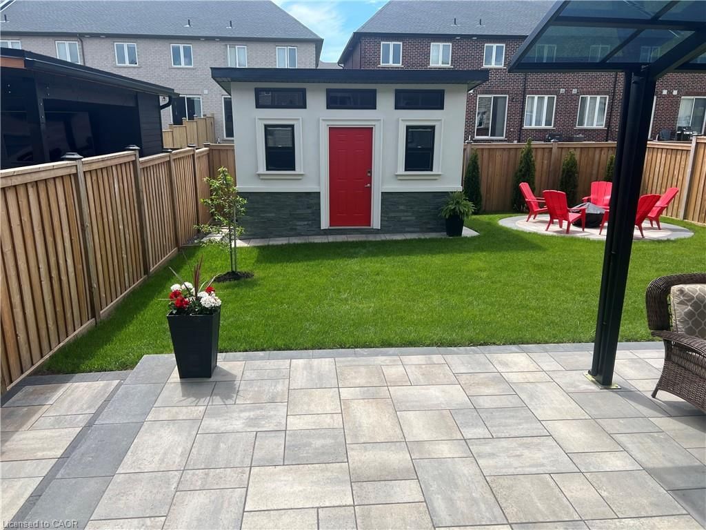 Single Family Residence for sale at 90 Robertson Road, Ancaster, ON, L9K 0H8 - Meadowlands - MLS: 40807999