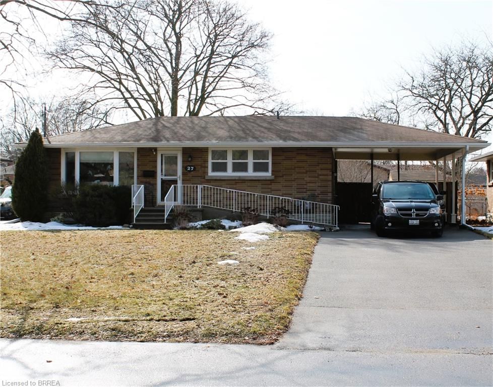 Single Family Residence for sale at 27 Collingdon Drive, Brantford, ON, N3S 3C9 - Echo Place - MLS: 40808019