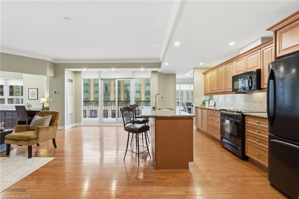 Condo/Apt Unit for sale at 512-399 Elizabeth Street, Burlington, ON, L7R 0A4 - Central - MLS: 40808026