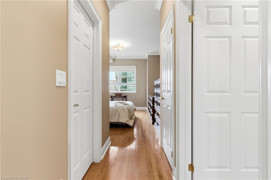 Condo/Apt Unit for sale at 512-399 Elizabeth Street, Burlington, ON, L7R 0A4 - Central - MLS: 40808026