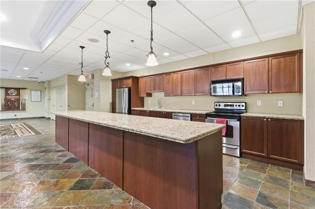 Condo/Apt Unit for sale at 512-399 Elizabeth Street, Burlington, ON, L7R 0A4 - Central - MLS: 40808026