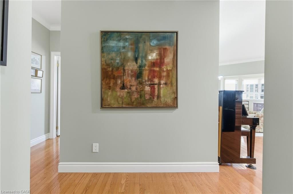 Condo/Apt Unit for sale at 512-399 Elizabeth Street, Burlington, ON, L7R 0A4 - Central - MLS: 40808026