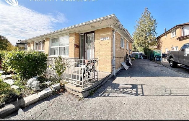 7465 Discus Crescent