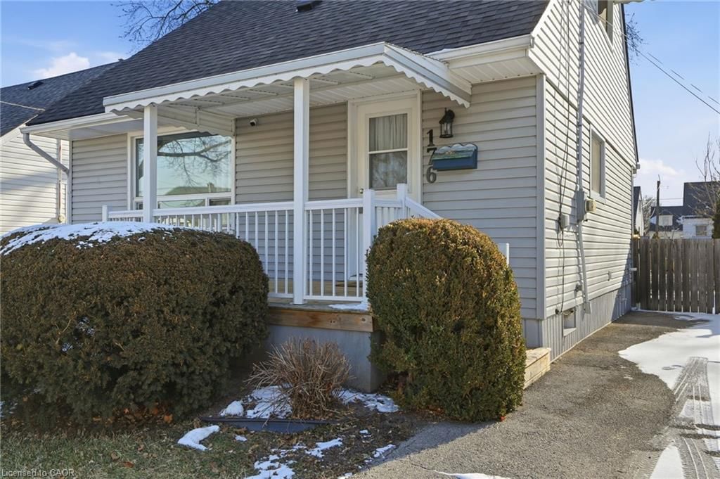 Single Family Residence for sale at 176 Adair Avenue, Hamilton, ON, L8H 6A9 - McQuesten - MLS: 40808422