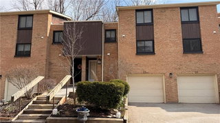 23 - 220 Salisbury Avenue