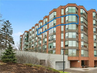 603 - 2121 Lakeshore Road