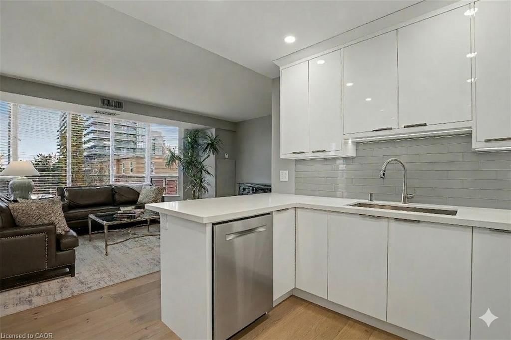 Condo/Apt Unit for sale at 603-2121 Lakeshore Road, Burlington, ON, L7R 1C9 - Central - MLS: 40808742