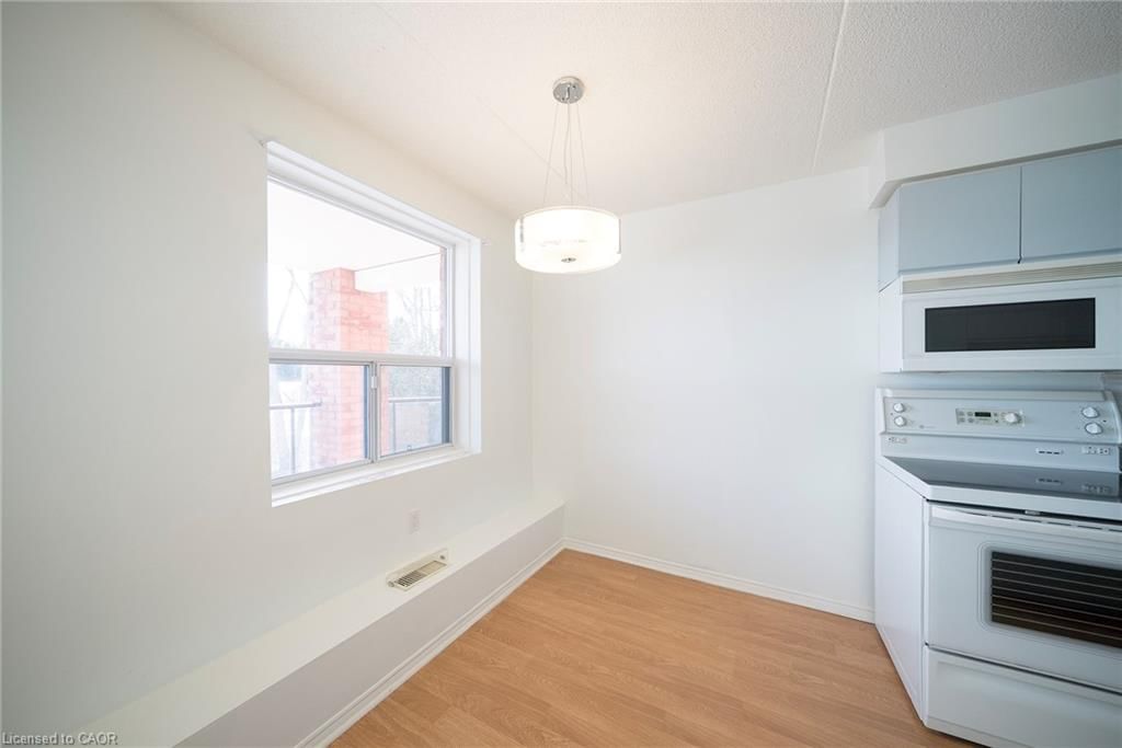 Condo/Apt Unit for sale at 301-17 Mill Pond Court, Simcoe, ON, N3Y 5H9 - Town of Simcoe - MLS: 40808917