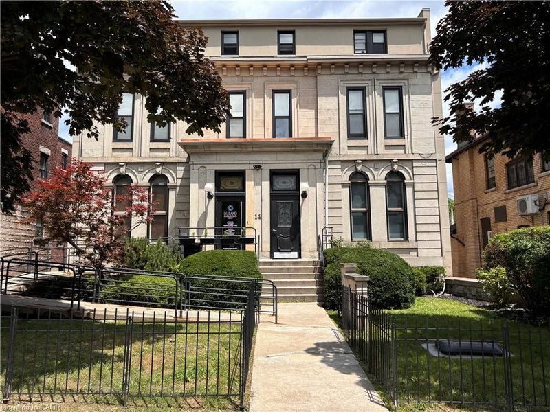 14 Duke Street photo 1