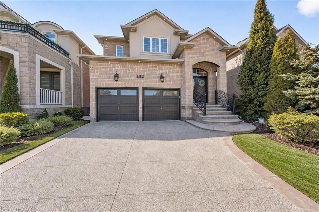 Single Family Residence for sale at 132 Grandell Drive, Ancaster, ON, L9K 0H7 - Meadowlands - MLS: 40809092