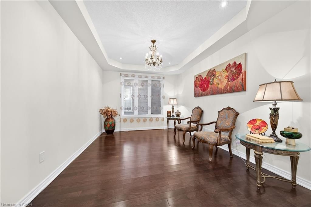 Single Family Residence for sale at 132 Grandell Drive, Ancaster, ON, L9K 0H7 - Meadowlands - MLS: 40809092