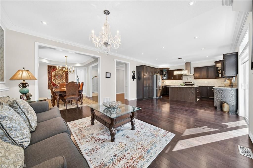 Single Family Residence for sale at 132 Grandell Drive, Ancaster, ON, L9K 0H7 - Meadowlands - MLS: 40809092